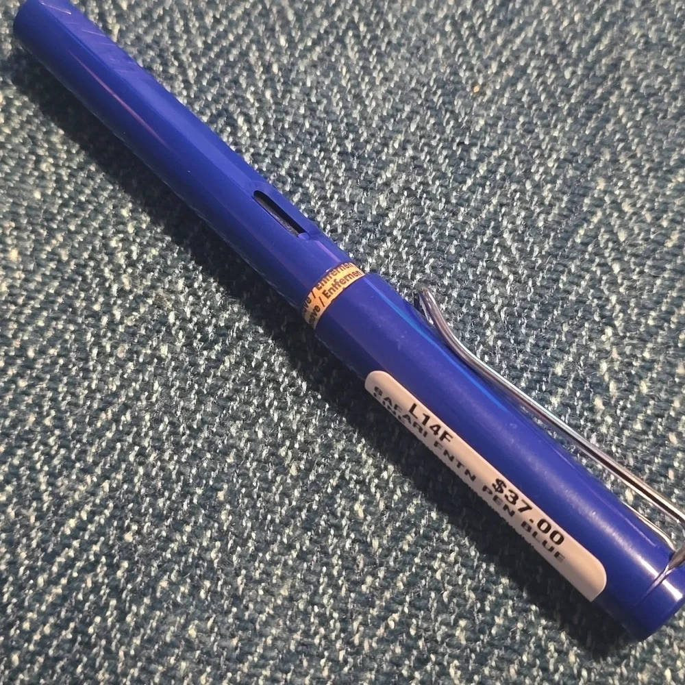 ❤️BUY 10 GET 5 FREE LAMY safari Fountain Pen vista, Color blue